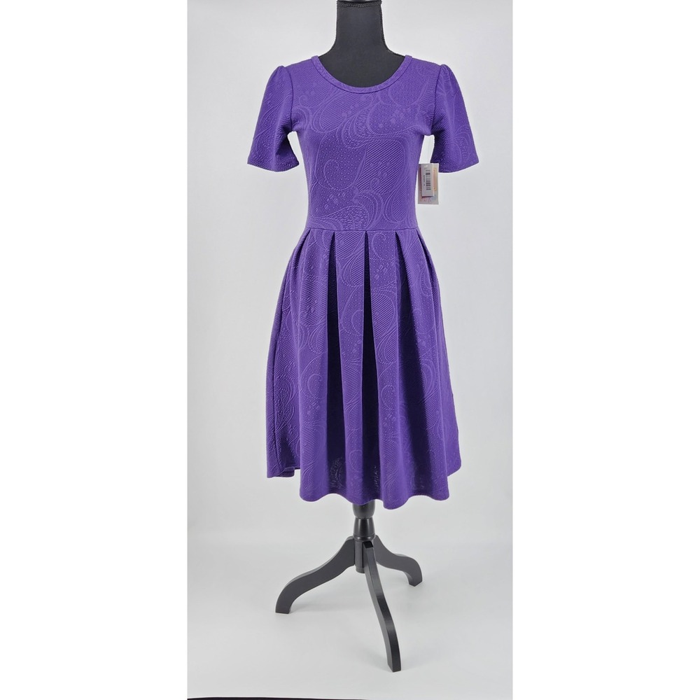 LuLaRoe Amelia Dress Purple Paisley Embossed Pleated Fit Flare Short Sleeve S